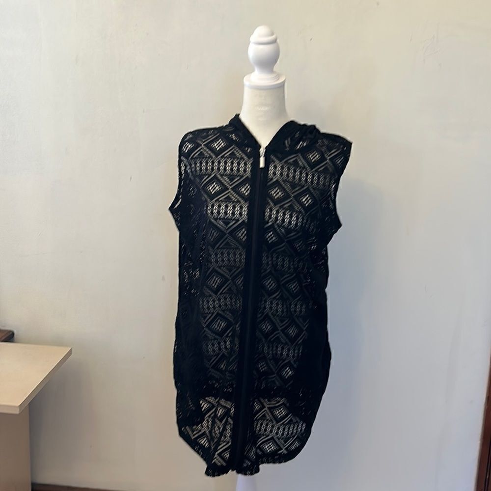 APT 9 black hooded swimsuit cover up Size S